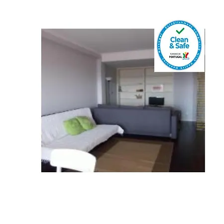Fonte Luz Ii Apartment
